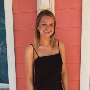 Meet your Posher, Caroline